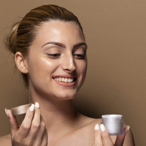 Primers create a smooth base for your makeup Primers create a smooth base for your makeup